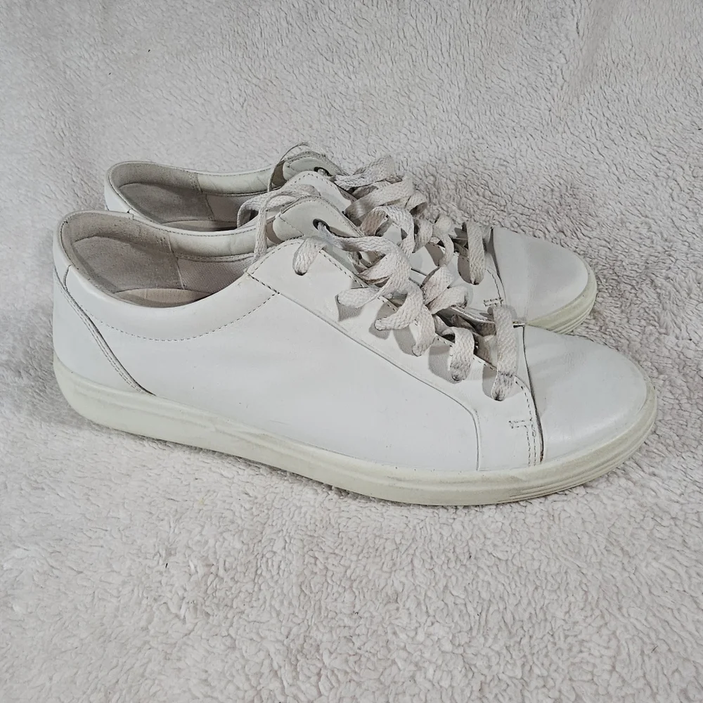 ECCO SOFT WHITE LEATHER SNEAKERS SIZS 10/10.5